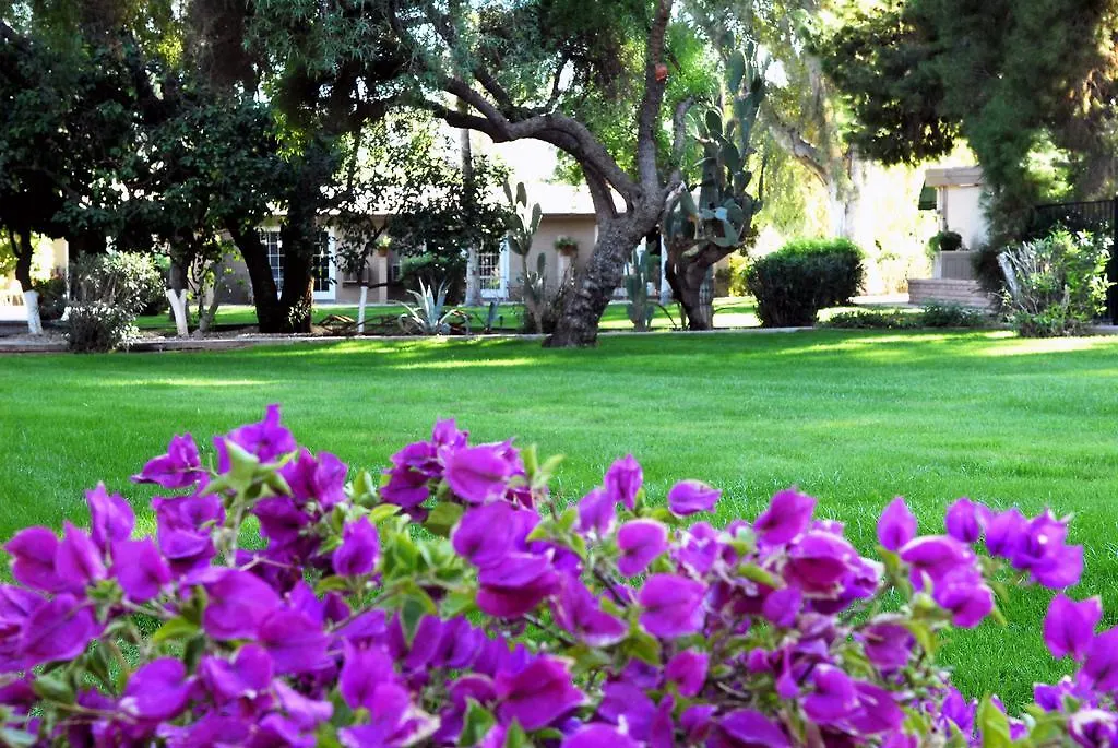 Smoketree Resort And Bungalows Scottsdale
